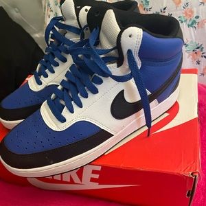 Nike Air Force 1